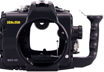 Sea&Sea MDX-6D наделяет камеру Canon EOS 6D способностями водолаза