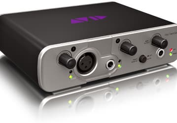 Ассортимент Avid пополнили звуковые интерфейсы Fast Track Solo и Duo