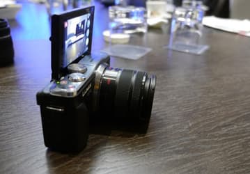 Опубликованы первые изображения камеры Panasonic Lumix GF6