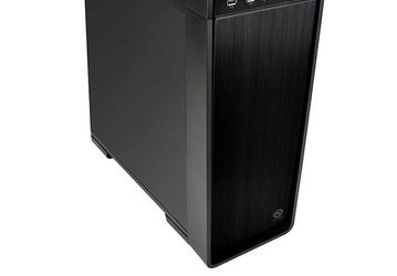 В корпусе Thermaltake Urban S71 помещаются платы типоразмера E-ATX
