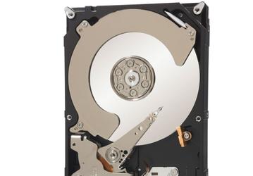 Начались поставки накопителей Seagate серии Desktop HDD объемом 4 ТБ