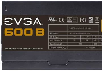 Блок питания Evga 600B мощностью 600 Вт имеет сертификат 80 Plus Bronze 