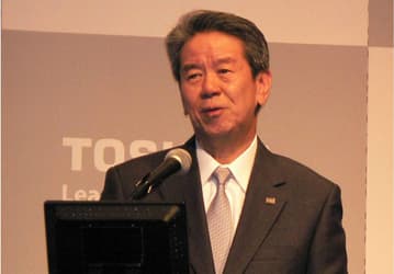 Toshiba обещает приступить к серийному выпуску 3D NAND в первой половине 2014 года