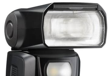 Вспышки Pentax AF540FGZ II и AF360FGZ II защищены от непогоды