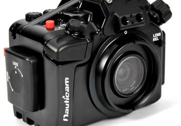 Подводный бокс Nauticam NA-V2 предназначен для беззеркальной камеры Nikon 1 V2
