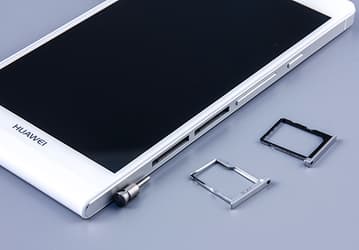 Huawei испытывает недостаток комплектующих для смартфона Ascend P6