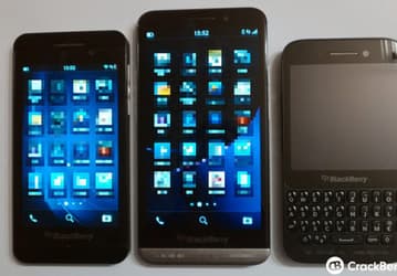 На новых фото смартфон BlackBerry Z30 запечатлен рядом с моделями Z10 и Q5