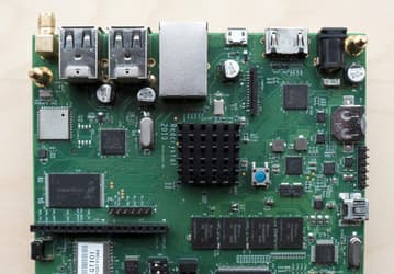 Создатели платы для разработчиков Crystal Board собирают средства на ее выпуск