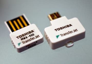 Toshiba начала продажи модулей TransferJet для смартфонов и ПК