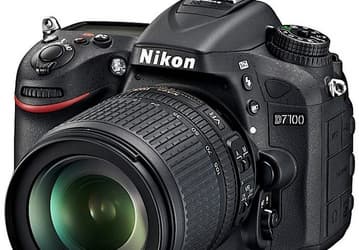 Анонс зеркальной камеры Nikon D7200 ожидается не позднее 13 марта