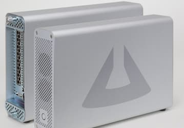 Шасси Magma ExpressBox 1T рассчитано на одну карту расширения и подключается к порту Thunderbolt