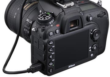 Беспроводной контроллер WR-1 позволяет управлять камерами Nikon на расстоянии до 120 м