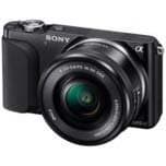 Беззеркальная камера Sony NEX-3N формата APS-C весит всего 210 г