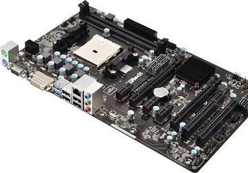 Плата ASRock FM2A85X Pro оснащена семью слотами расширения и восемью портами SATA 6 Гбит/с