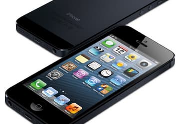 Падение спроса на iPhone 5 вынуждает Apple вдвое сократить заказы на экраны для этих устройств