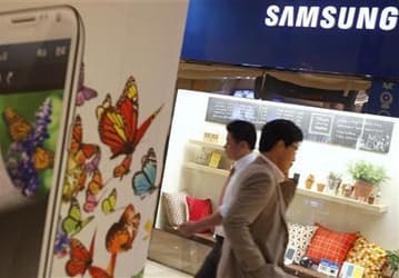 В этом году Samsung увеличит отрыв от Apple на рынке смартфонов, уверены специалисты Strategy Analytics