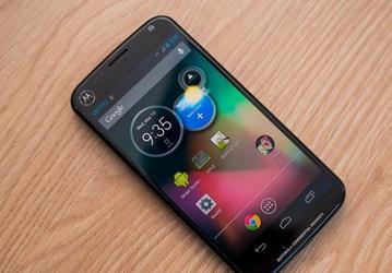 Смартфон Moto X получит экран диагональю 4,4 дюйма и предложит пользователям новый опыт использования устройства