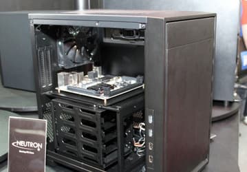 Компьютерный корпус Rosewill Neutron рассчитан на системные платы формата Mini-ITX