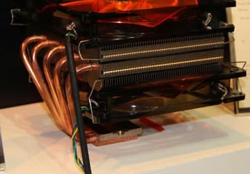Компания Xigmatek привезла на Computex процессорный охладитель Boreas