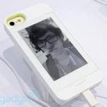Gajah обещает скоро начать продажи чехлов InkCase с экранами E Ink для смартфонов iPhone 5 и Galaxy Note II по цене $99 и $129 соответственно