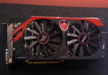 3D-карта MSI GeForce GTX 780 Gaming оснащена кулером Twin Frozr IV с двумя 100-миллиметровыми вентиляторами