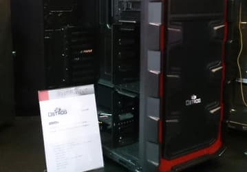Enermax привезла на Computex «острог из зефира» — новый корпус для ПК серии Ostrog