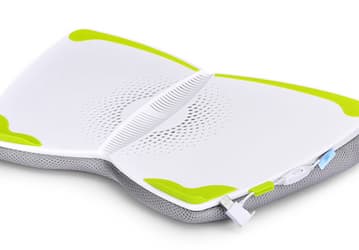 Охлаждающая подставка для ноутбуков Deepcool E-LAP напоминает бабочку