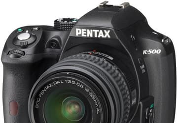 Зеркальная камера Pentax K-500 — немного упрощенный вариант модели Pentax K-50