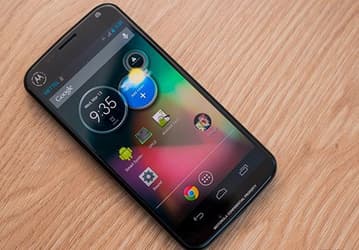 Смартфон Motorola Moto X не будет нацелен на конкуренцию с нынешними топовыми устройствами