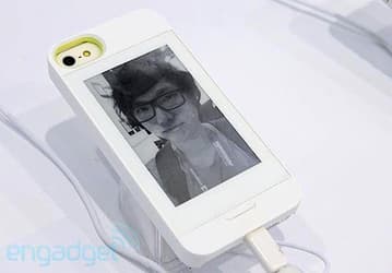 Gajah обещает скоро начать продажи чехлов InkCase с экранами E Ink для смартфонов iPhone 5 и Galaxy Note II по цене $99 и $129 соответственно