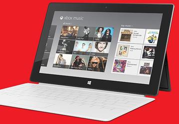 Microsoft продала около 1,5 млн планшетов Surface, склады затоварены