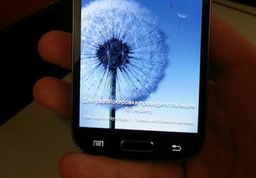 В Сети всплыли изображения и первые подробности о смартфоне Samsung Galaxy S4 Mini