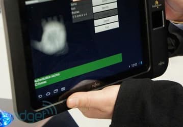 Fujitsu показала на CeBIT прототип планшета с идентификацией по ладони