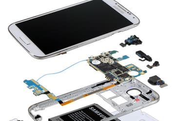Специалисты IHS подсчитали, что компоненты и сборка Samsung Galaxy S4 с 32 ГБ флэш-памяти обходятся в $237