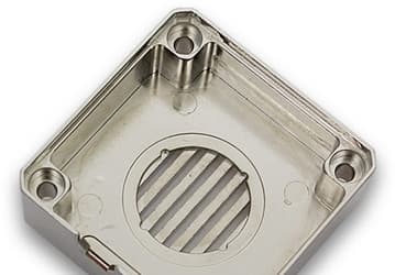 EK Water Blocks выпускает первый в отрасли металлический корпус-радиатор, устанавливаемый на помпы типа Laing DDC 