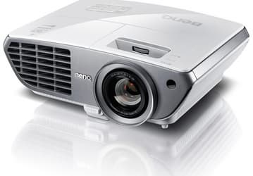 Ассортимент BenQ пополнился проектором W1300