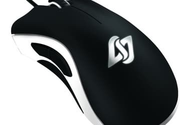 Мышь Counter Logic Gaming Razer DeathAdder предназначена для любителей игр