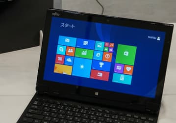 Водонепроницаемый планшет-ноутбук Fujitsu Arrows Tab QH77/M имеет активное охлаждение