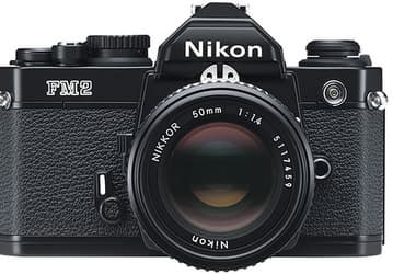 Nikon планирует выпуск полнокадровой камеры в стиле ретро