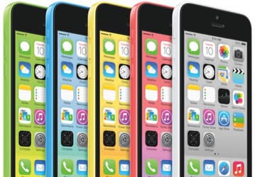 Apple вдвое сокращает выпуск смартфонов iPhone 5c из-за слабого спроса