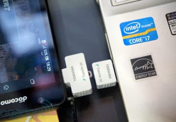 В декабре Toshiba начнёт продажи адаптеров TransferJet для смартфонов
