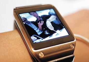 Samsung уже работает над часами Galaxy Gear 2, которые могут выйти в начале 2014 года