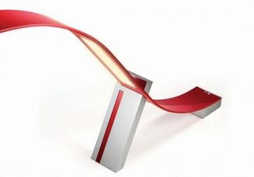 LG OLED Table Lamp — первая в мире настольная лампа, использующая гибкие панели типа OLED