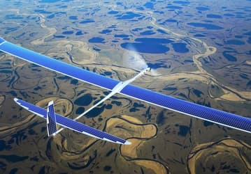 Google приобретает Titan Aerospace, а Facebook делает выбор в пользу Ascenta