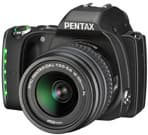 Рукоятку зеркальной фотокамеры Pentax K-S1 украшают пять светодиодов