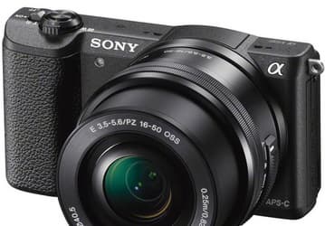 Sony α5100 — беззеркальная камера формата APS-C с возможностями модели α6000, но в более компактном корпусе