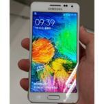 «Фото дня» с «прототипом» смартфона Samsung Galaxy S6 оказалось подделкой