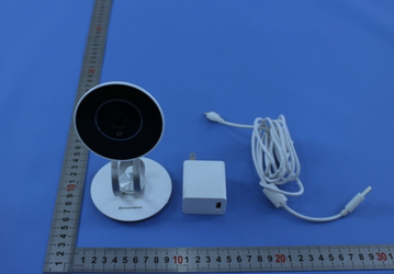 Камера безопасности Lenovo Cloud Camera располагает слотом для карт microSD
