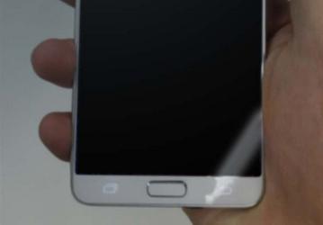 Фото дня: прототип смартфона Samsung Galaxy S6