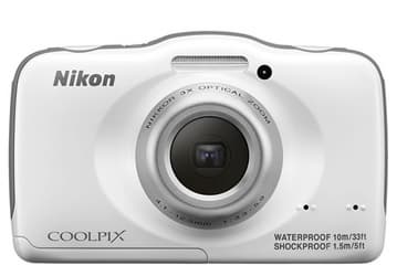 «Семейная камера» Nikon Coolpix S32, выдерживающая погружения на глубину до 10 метров, стоит $130